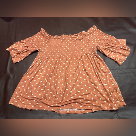 Rewind Burnt Orange Off the Shoulder Shirt - Picture 2 of 3